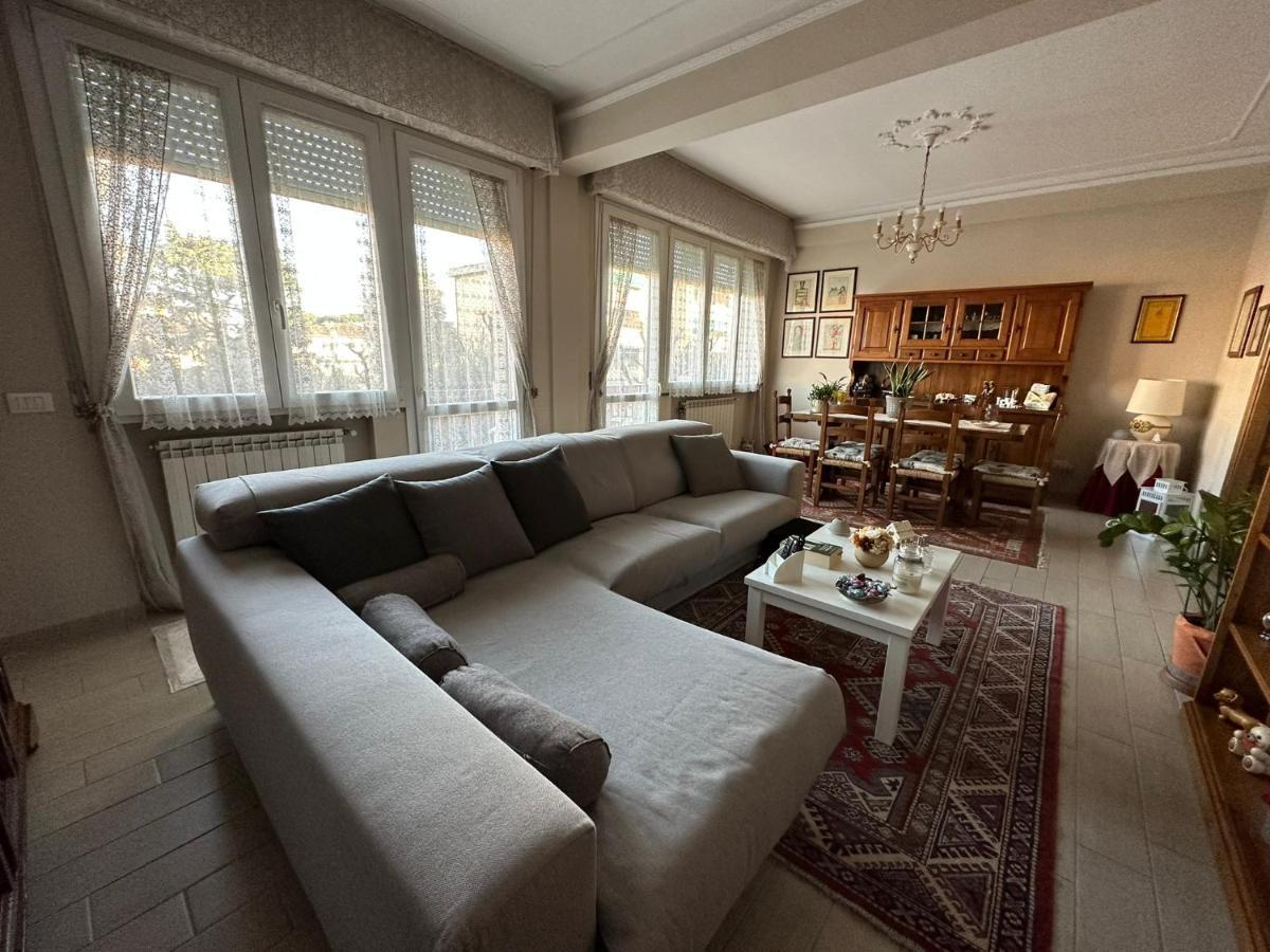 Appartement Casa Alessia à Lucques Extérieur photo