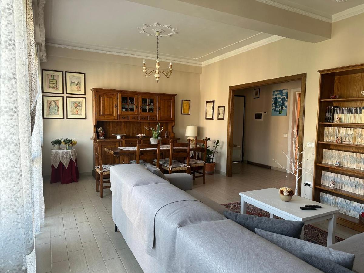 Appartement Casa Alessia à Lucques Extérieur photo